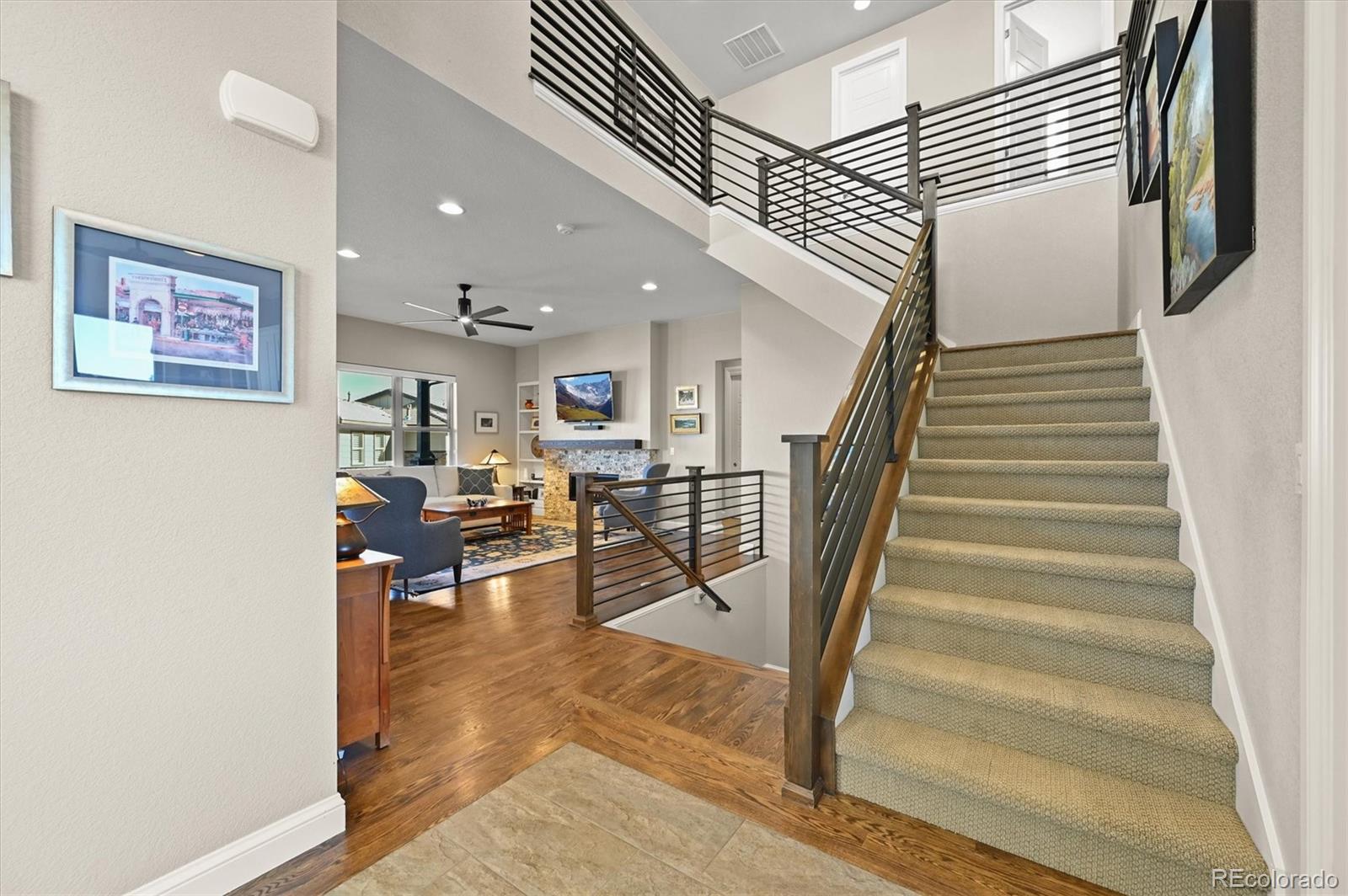 Highlands Ranch, Colorado, 80126, United States, 4 Bedrooms Bedrooms, ,4 BathroomsBathrooms,Residential,Active,2008281