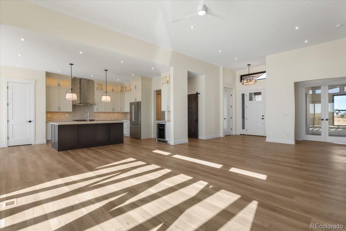 Parker, Colorado, 80138, United States, 4 Bedrooms Bedrooms, ,5 BathroomsBathrooms,Residential,Active,1968378