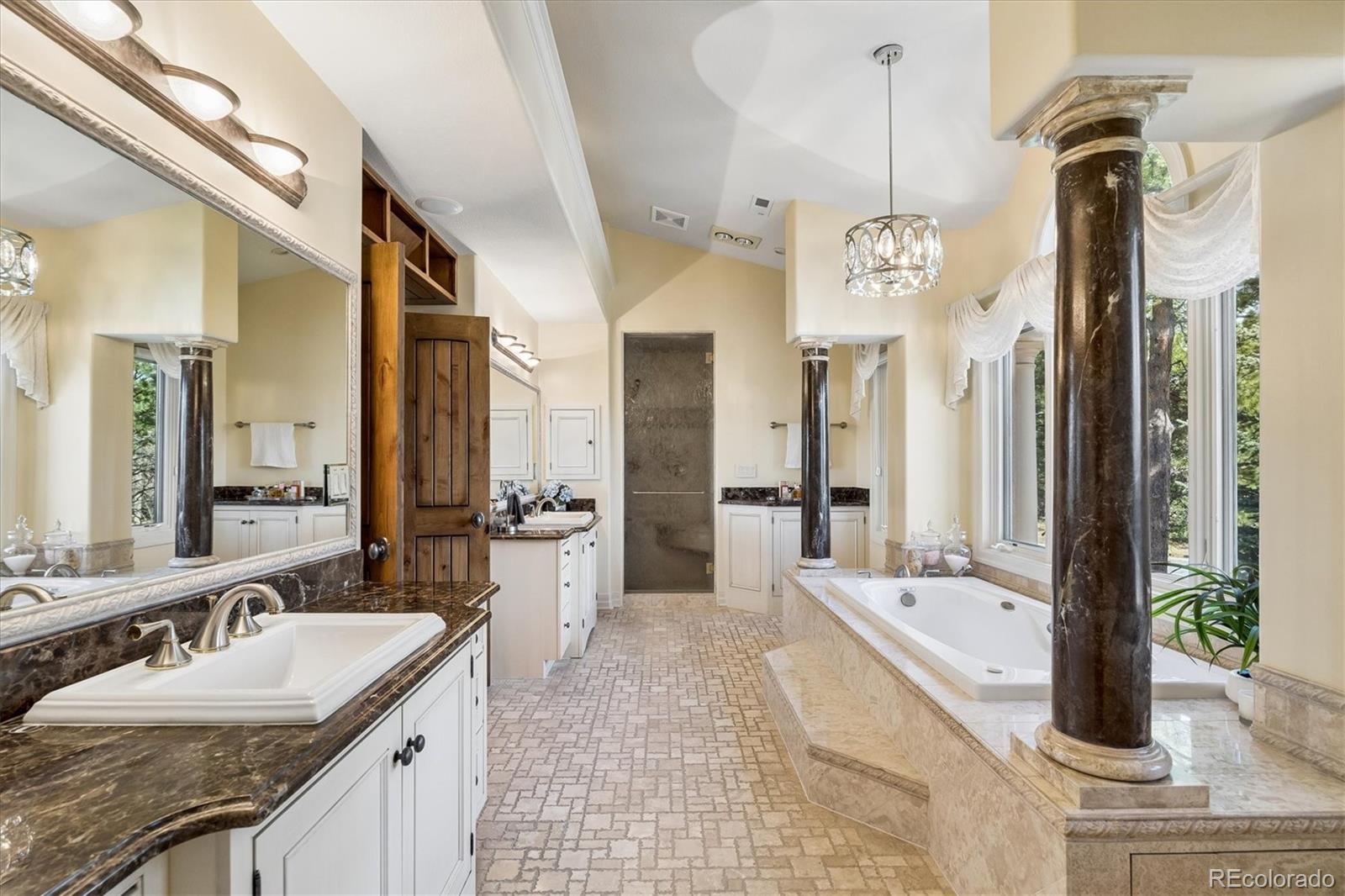 Colorado Springs, Colorado, 80906, United States, 5 Bedrooms Bedrooms, ,7 BathroomsBathrooms,Residential,Active,2045540