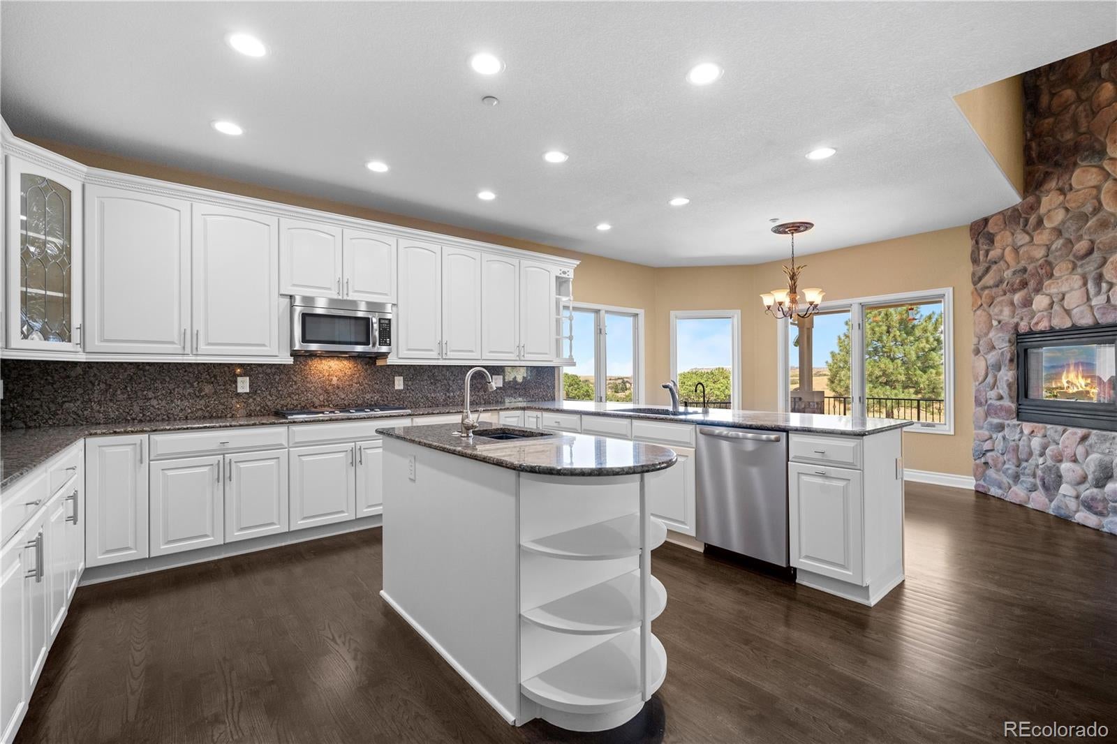 Castle Rock, Colorado, 80109, United States, 5 Bedrooms Bedrooms, ,6 BathroomsBathrooms,Residential,Active,1905040