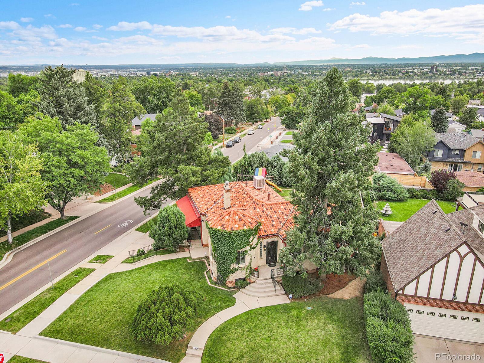 Denver, Colorado, 80212, United States, 4 Bedrooms Bedrooms, ,3 BathroomsBathrooms,Residential,Active,1946316