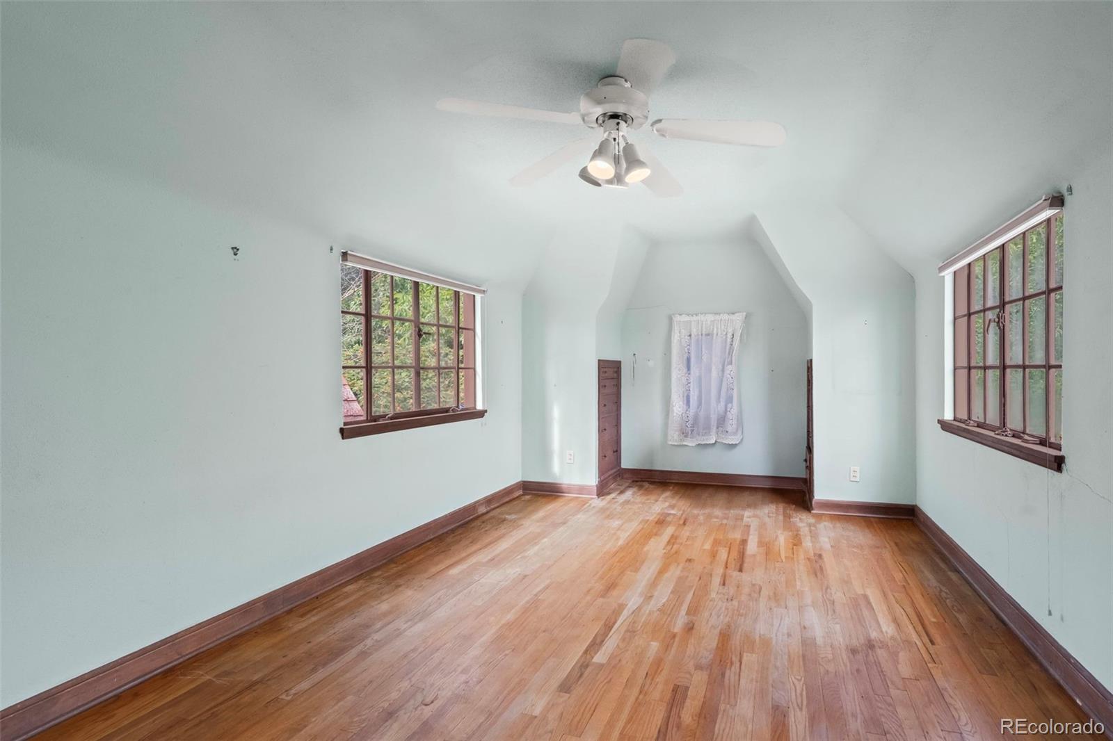 Boulder, Colorado, 80302, United States, 4 Bedrooms Bedrooms, ,3 BathroomsBathrooms,Residential,Contingent,1944085