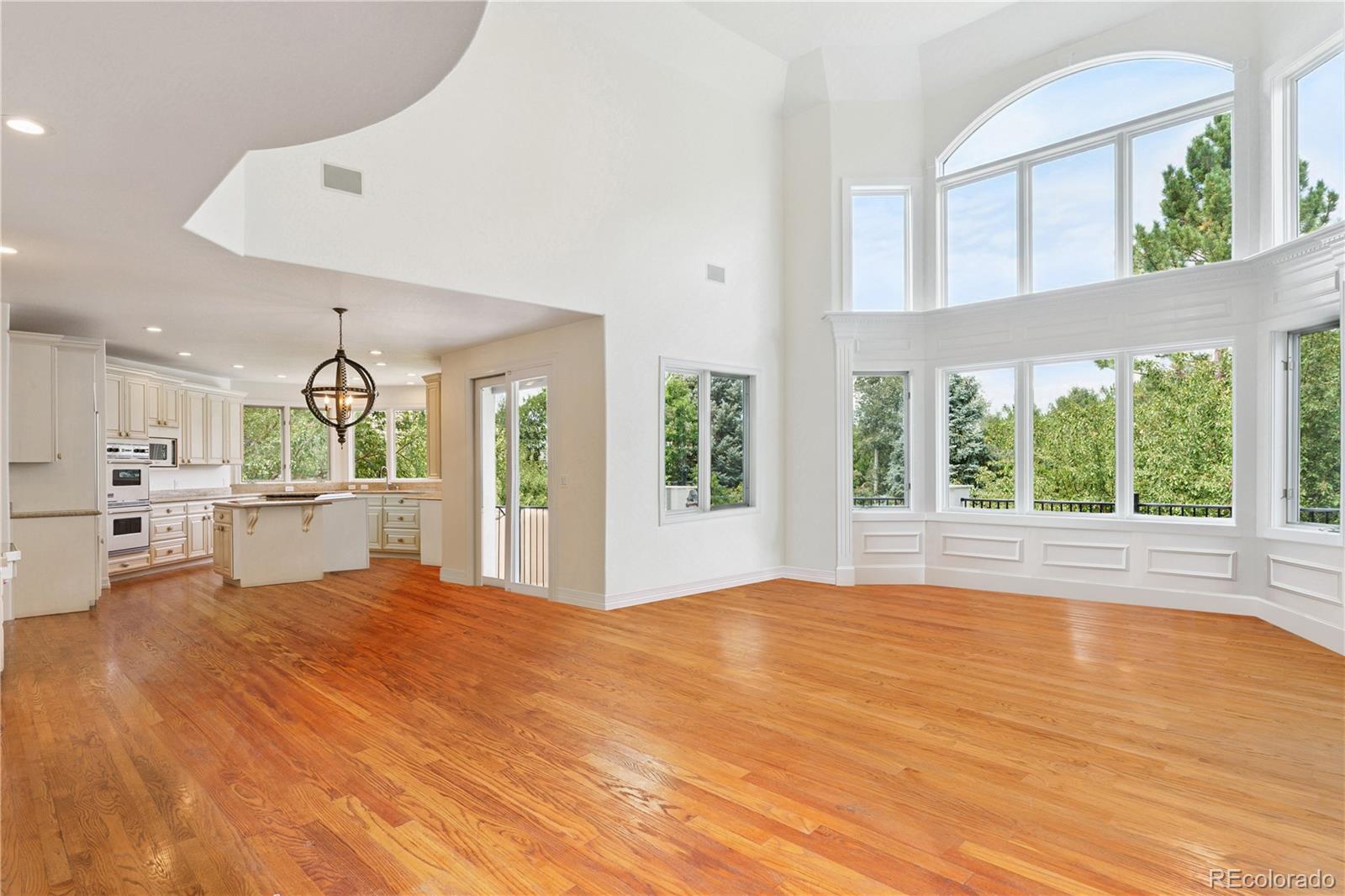 Lone Tree, Colorado, 80124, United States, 6 Bedrooms Bedrooms, ,5 BathroomsBathrooms,Residential,Active,1798134