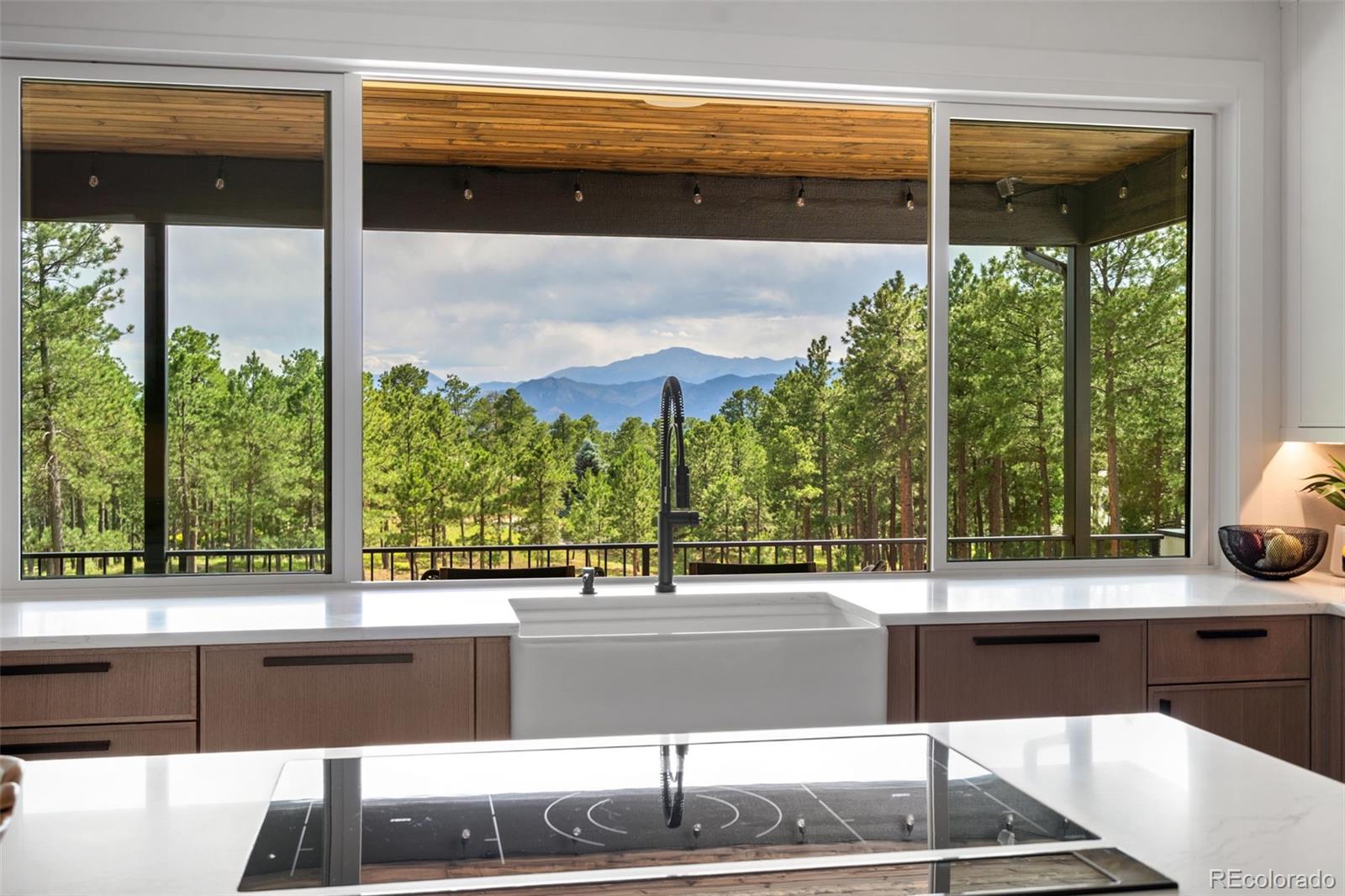 Monument, Colorado, 80132, United States, 6 Bedrooms Bedrooms, ,8 BathroomsBathrooms,Residential,Active,1889011