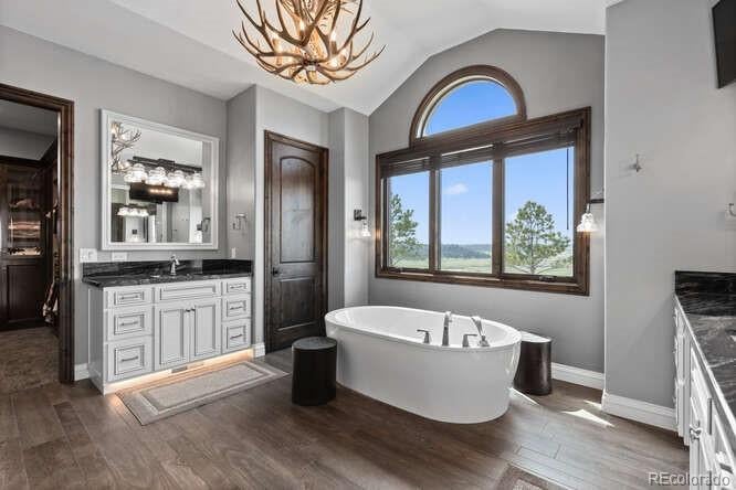 Larkspur, Colorado, 80118, United States, 6 Bedrooms Bedrooms, ,7 BathroomsBathrooms,Residential,Active,1843871