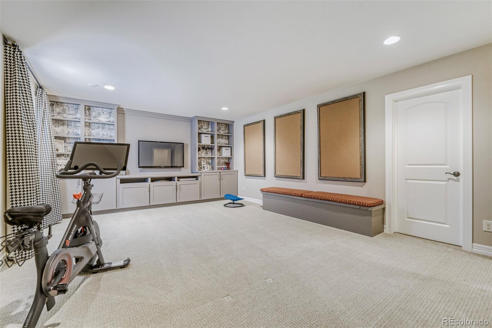 Lone Tree, Colorado, 80124, United States, 5 Bedrooms Bedrooms, ,5 BathroomsBathrooms,Residential,Active,2017438