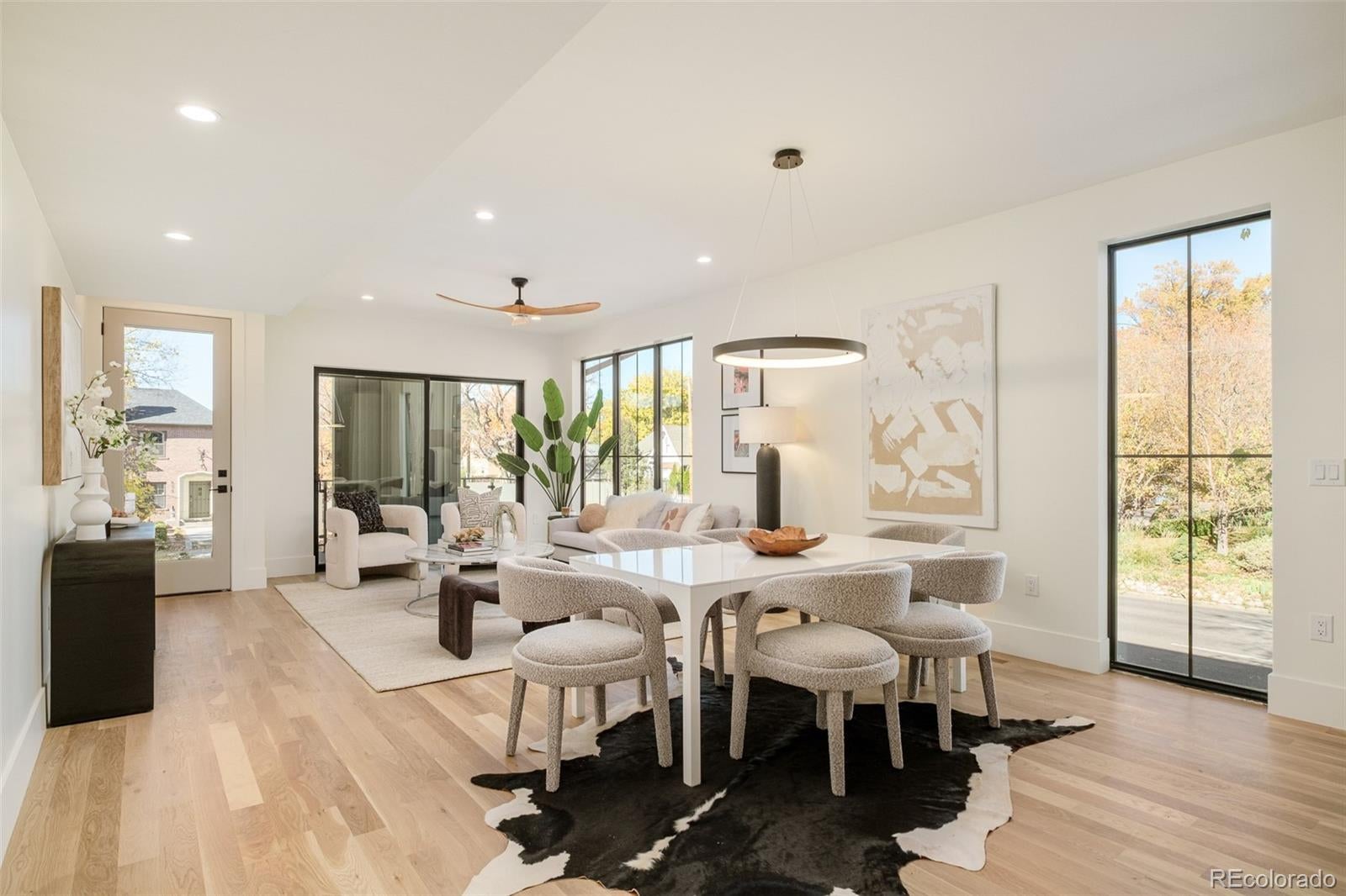 Denver, Colorado, 80206, United States, 3 Bedrooms Bedrooms, ,4 BathroomsBathrooms,Residential,Active,1987227