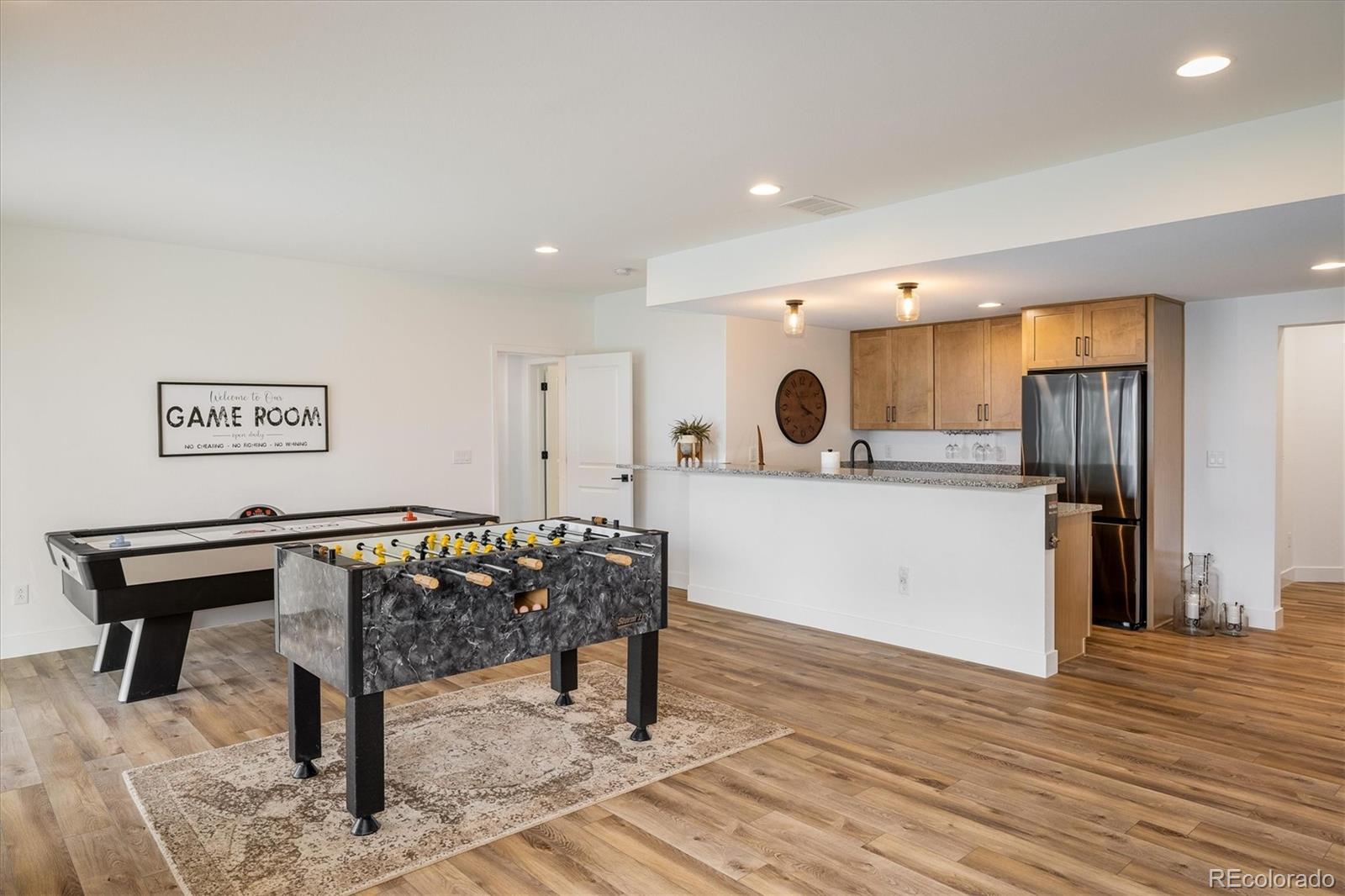 Broomfield, Colorado, 80023, United States, 5 Bedrooms Bedrooms, ,5 BathroomsBathrooms,Residential,Active,1894757