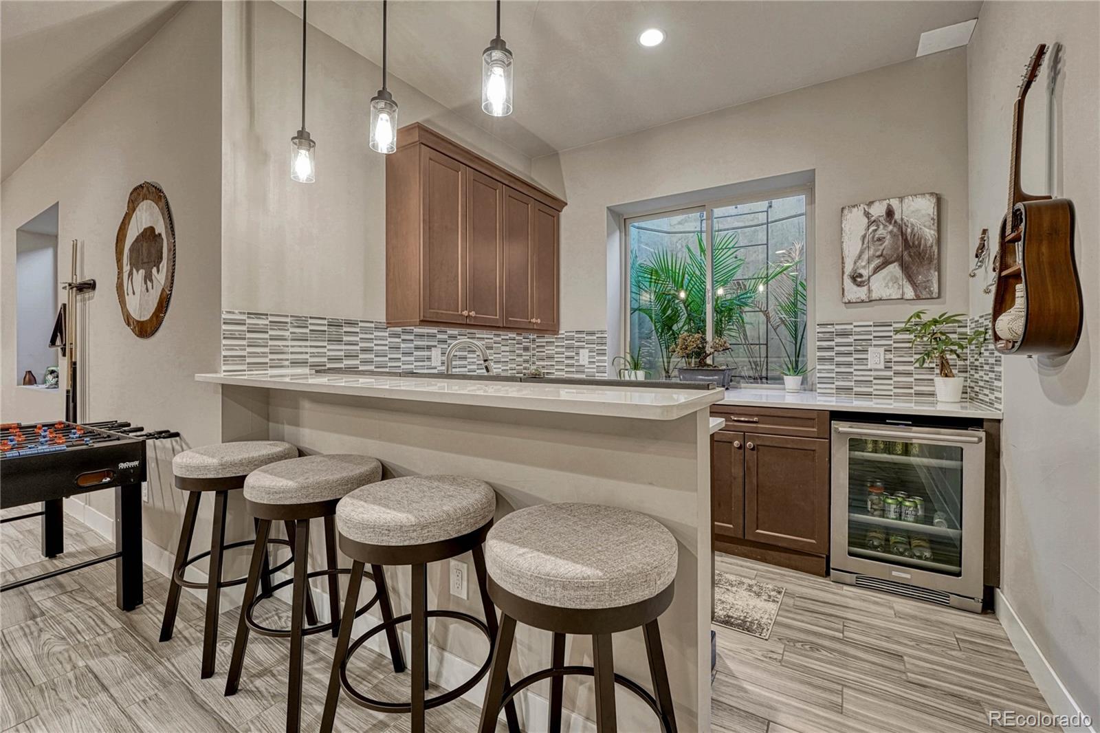 Castle Rock, Colorado, 80109, United States, 5 Bedrooms Bedrooms, ,6 BathroomsBathrooms,Residential,Active,1986908