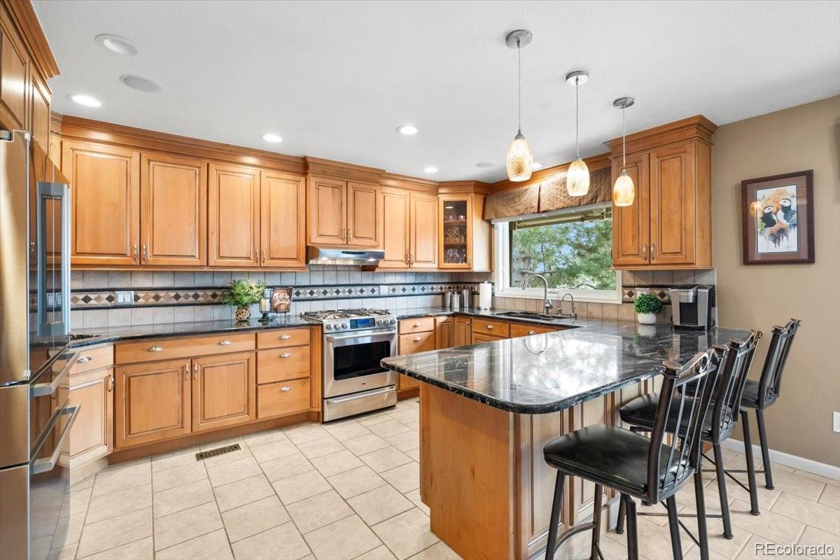 Parker, Colorado, 80138, United States, 5 Bedrooms Bedrooms, ,5 BathroomsBathrooms,Residential,Active,2042152