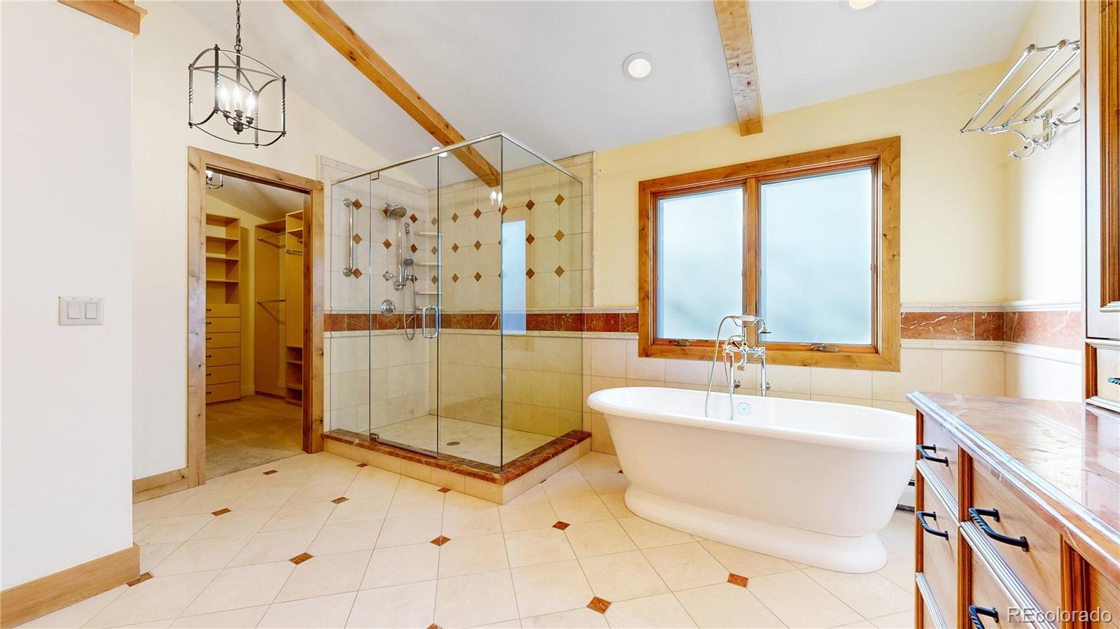 Littleton, Colorado, 80125, United States, 4 Bedrooms Bedrooms, ,5 BathroomsBathrooms,Residential,Active,2007000