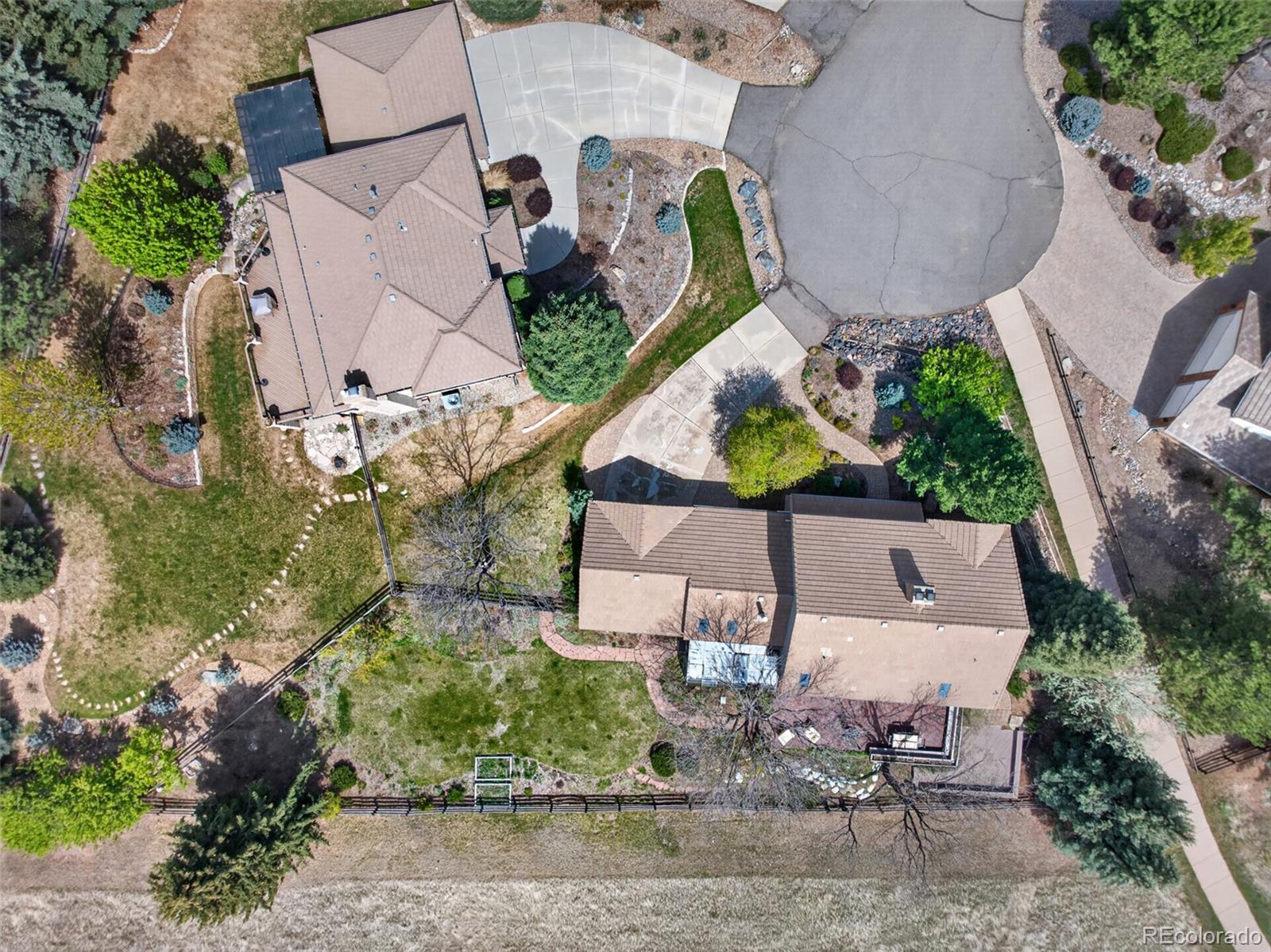 Littleton, Colorado, 80127, United States, 5 Bedrooms Bedrooms, ,4 BathroomsBathrooms,Residential,Active,2022655