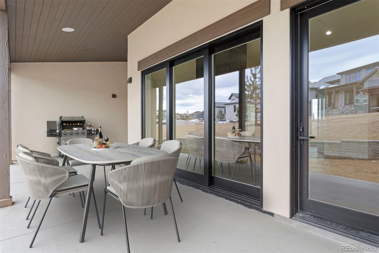 Castle Rock, Colorado, 80108, United States, 3 Bedrooms Bedrooms, ,4 BathroomsBathrooms,Residential,Active,1929695