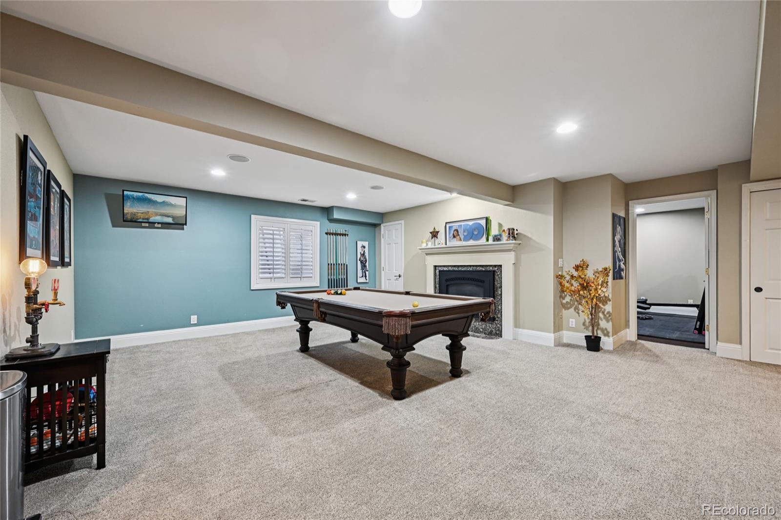 Centennial, Colorado, 80122, United States, 6 Bedrooms Bedrooms, ,5 BathroomsBathrooms,Residential,Active,2009863