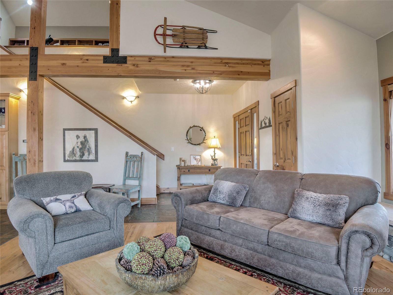 Silverthorne, Colorado, 80498, United States, 5 Bedrooms Bedrooms, ,4 BathroomsBathrooms,Residential,Active,1961917