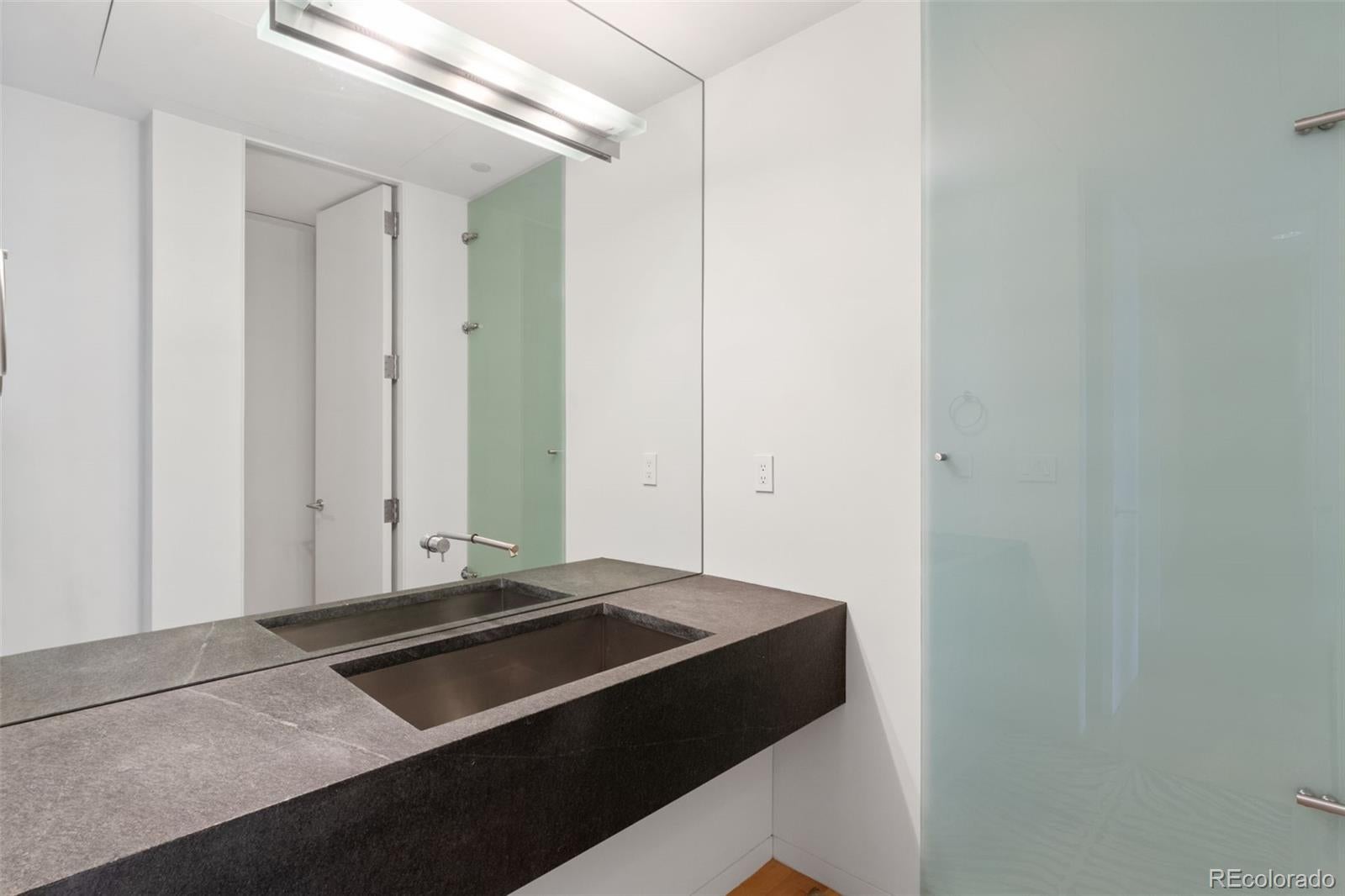 Colorado Springs, Colorado, 80903, United States, 3 Bedrooms Bedrooms, ,3 BathroomsBathrooms,Residential,Active,2010554