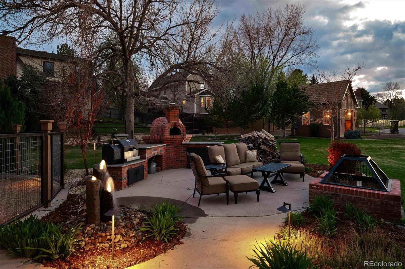 Lakewood, Colorado, 80227, United States, 4 Bedrooms Bedrooms, ,4 BathroomsBathrooms,Residential,Active,2035641