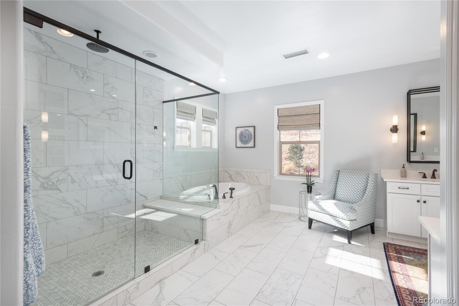 Highlands Ranch, Colorado, 80126, United States, 6 Bedrooms Bedrooms, ,5 BathroomsBathrooms,Residential,Active,2010901