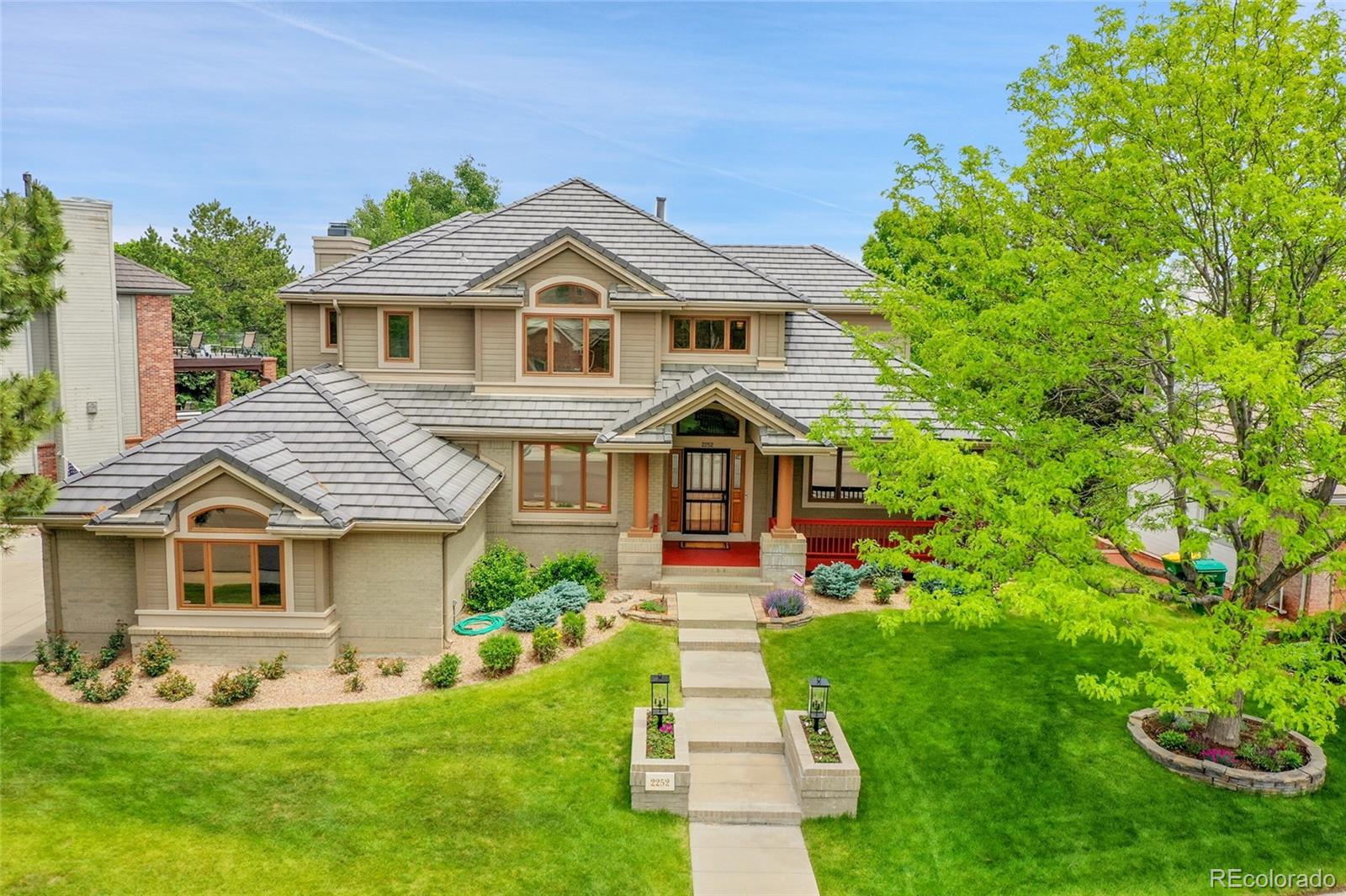 Lakewood, Colorado, 80227, United States, 4 Bedrooms Bedrooms, ,5 BathroomsBathrooms,Residential,Active,1831768