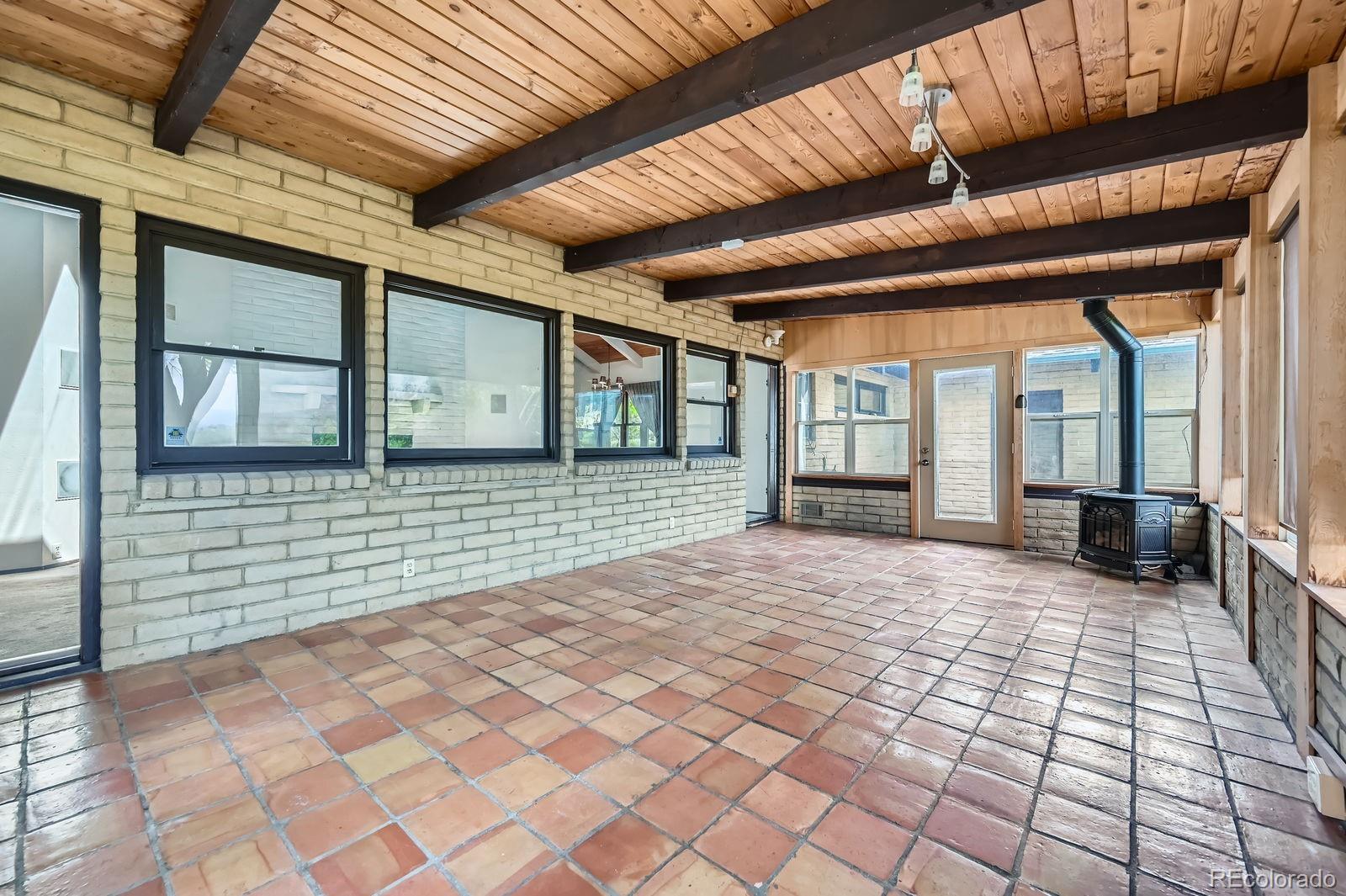 Boulder, Colorado, 80301, United States, 2 Bedrooms Bedrooms, ,3 BathroomsBathrooms,Residential,Contingent,1944018