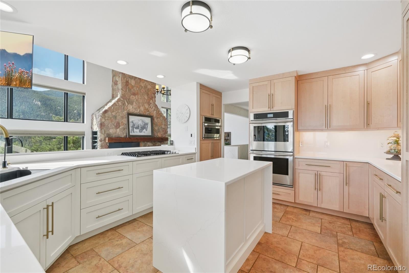 Manitou Springs, Colorado, 80829, United States, 4 Bedrooms Bedrooms, ,4 BathroomsBathrooms,Residential,Active,1943824