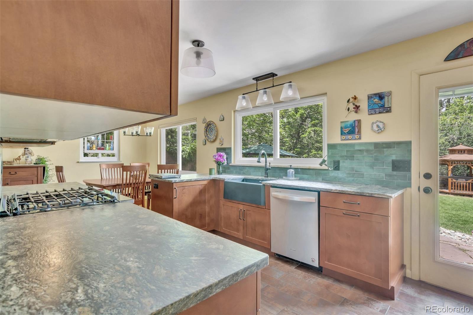 Boulder, Colorado, 80302, United States, 5 Bedrooms Bedrooms, ,2 BathroomsBathrooms,Residential,Active,2041751