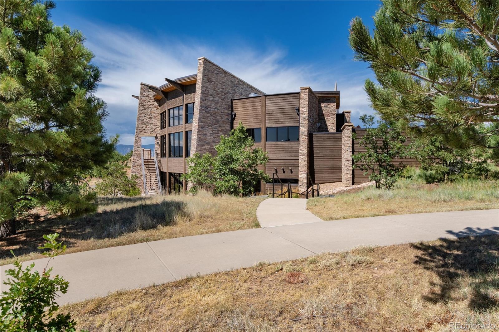 Highlands Ranch, Colorado, 80126, United States, 4 Bedrooms Bedrooms, ,4 BathroomsBathrooms,Residential,Active,1951823