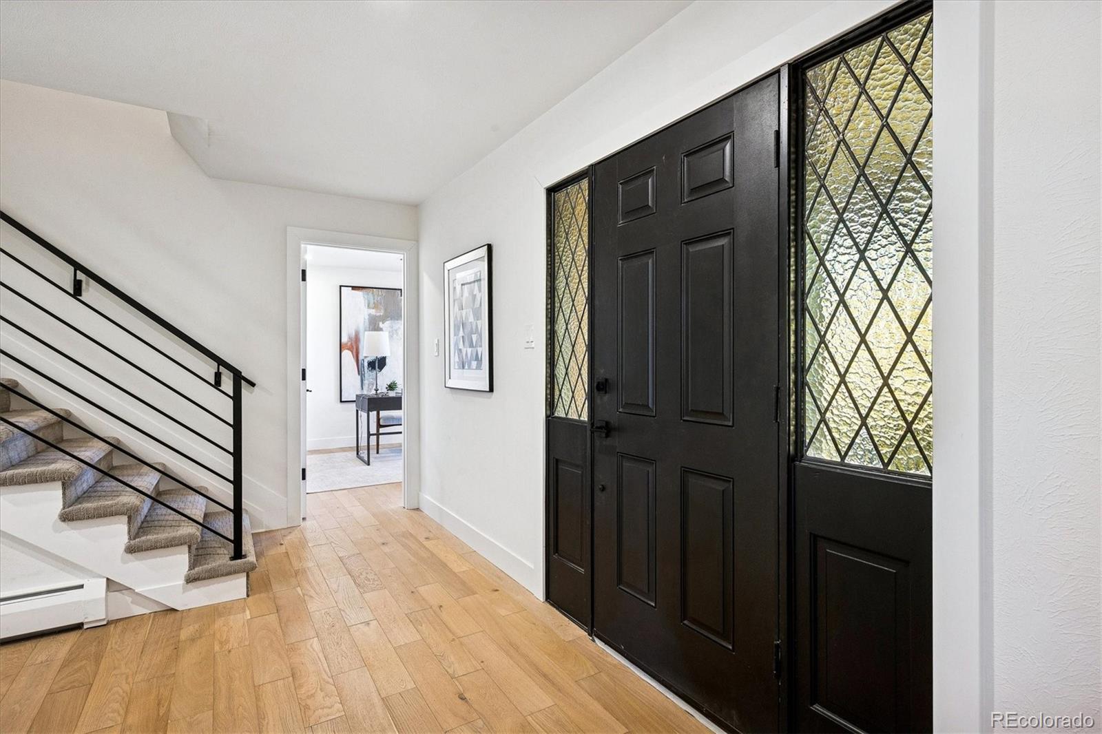 Denver, Colorado, 80237, United States, 5 Bedrooms Bedrooms, ,4 BathroomsBathrooms,Residential,Active,2008256