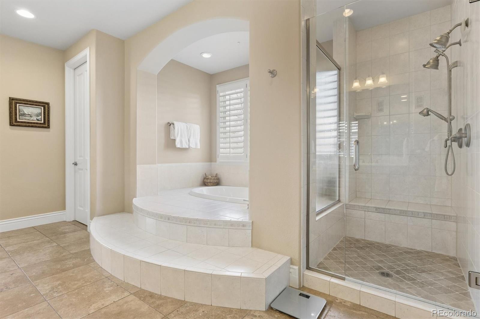 Littleton, Colorado, 80128, United States, 4 Bedrooms Bedrooms, ,5 BathroomsBathrooms,Residential,Active,2023431