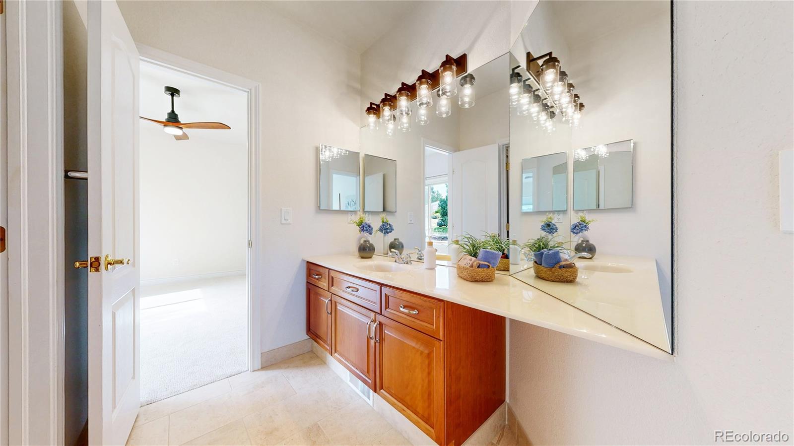 Littleton, Colorado, 80125, United States, 4 Bedrooms Bedrooms, ,4 BathroomsBathrooms,Residential,Active,1945079