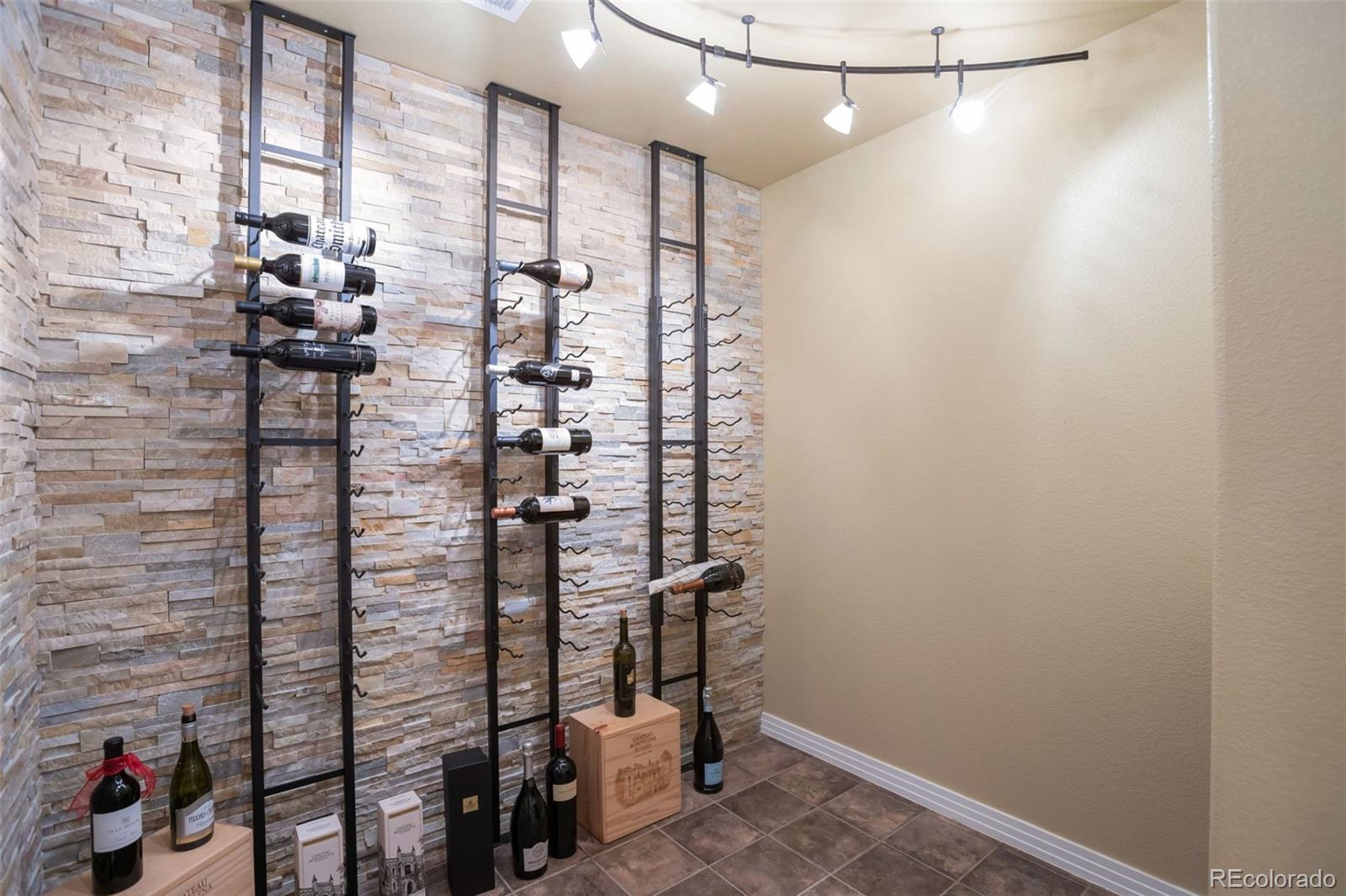 Aurora, Colorado, 80016, United States, 5 Bedrooms Bedrooms, ,7 BathroomsBathrooms,Residential,Active,1929689