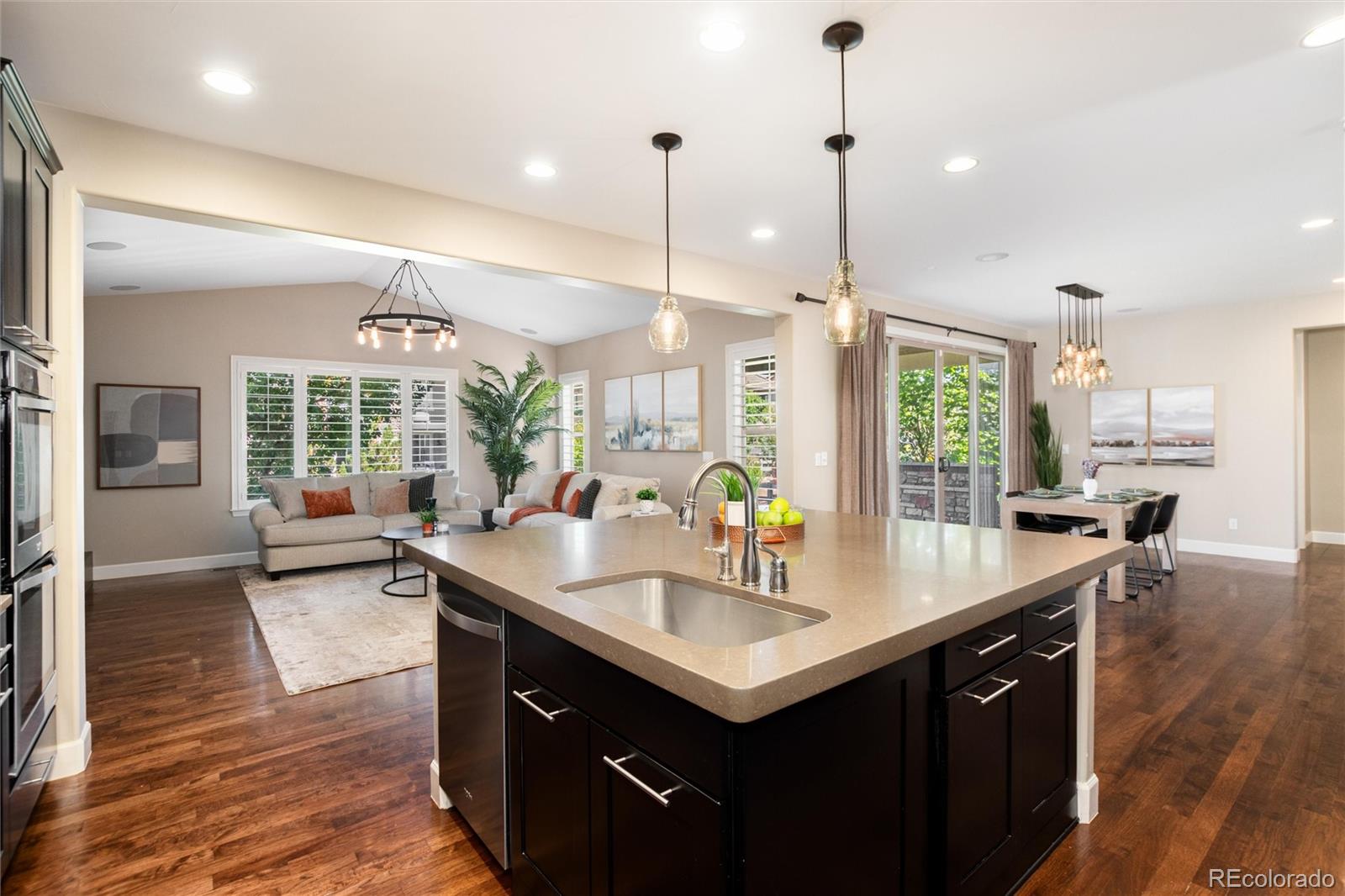 Highlands Ranch, Colorado, 80126, United States, 4 Bedrooms Bedrooms, ,4 BathroomsBathrooms,Residential,Active,1951823