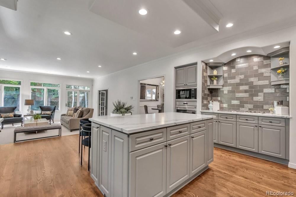 Denver, Colorado, 80209, United States, 3 Bedrooms Bedrooms, ,3 BathroomsBathrooms,Residential,Active,1914843