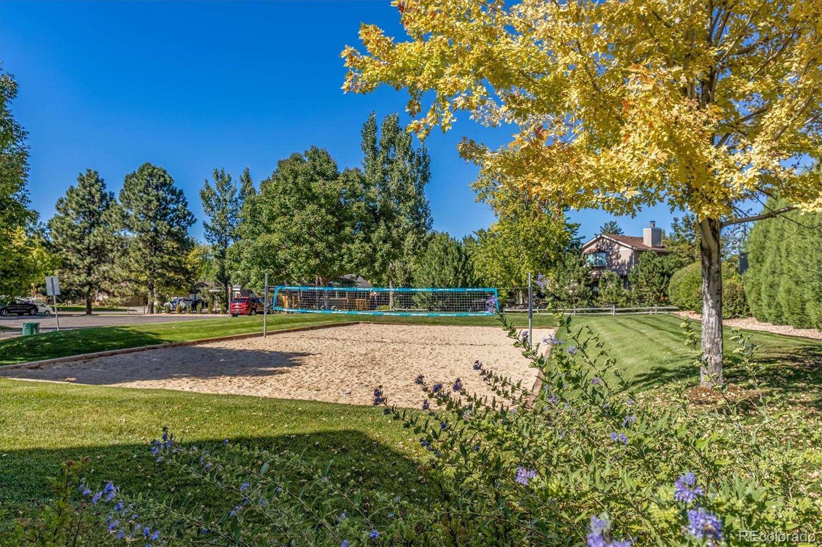 Centennial, Colorado, 80122, United States, 5 Bedrooms Bedrooms, ,4 BathroomsBathrooms,Residential,Active,2043143