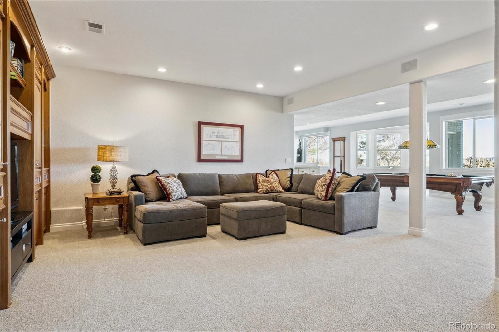 Englewood, Colorado, 80111, United States, 5 Bedrooms Bedrooms, ,6 BathroomsBathrooms,Residential,Active,2012235