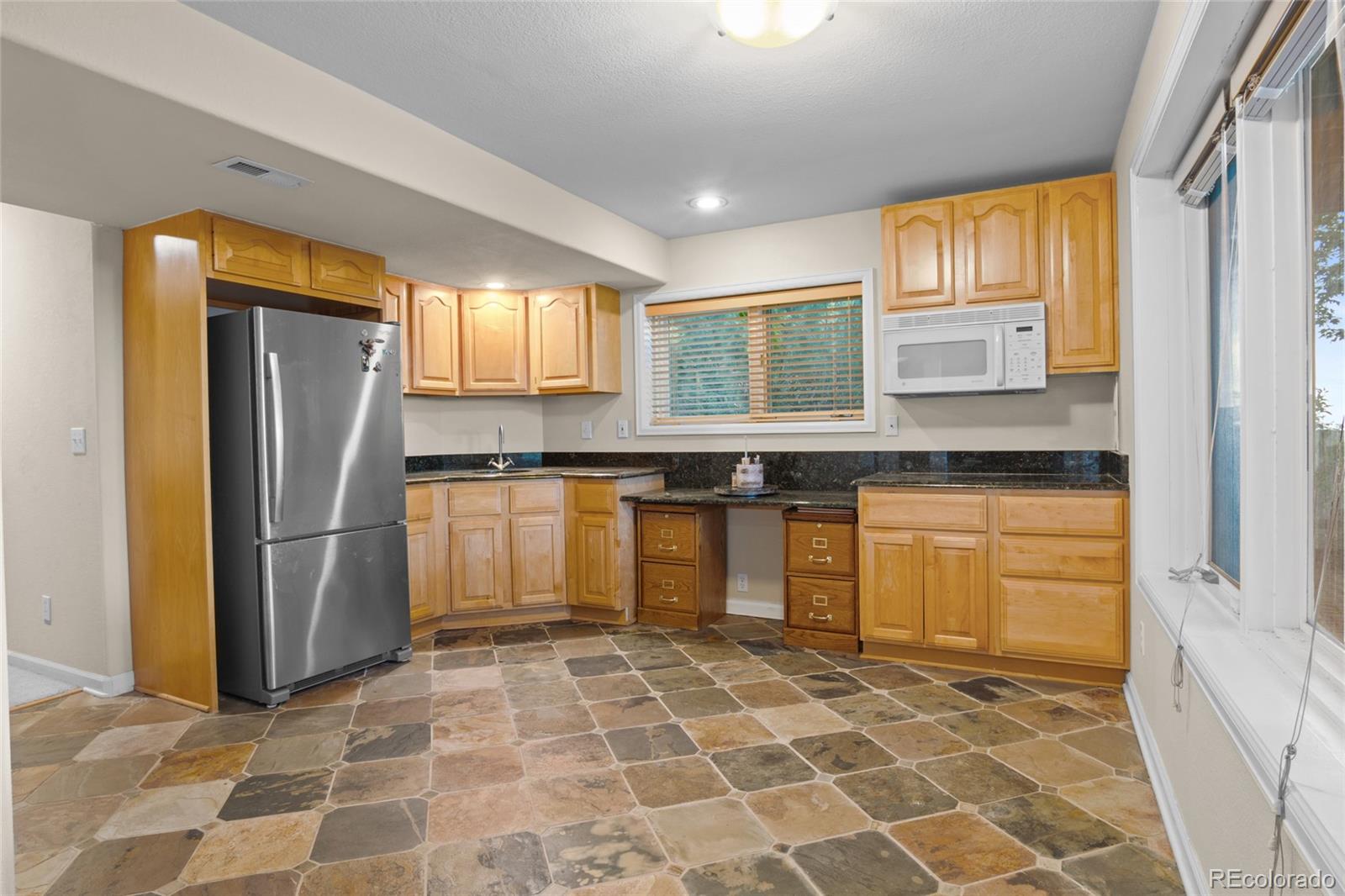 Denver, Colorado, 80228, United States, 5 Bedrooms Bedrooms, ,5 BathroomsBathrooms,Residential,Active,2033418