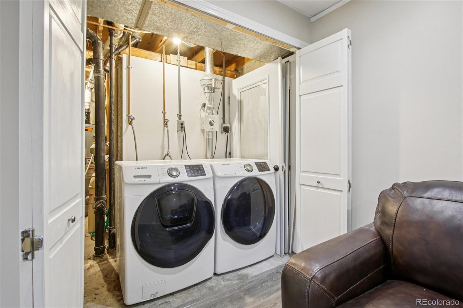 Silverthorne, Colorado, 80498, United States, 3 Bedrooms Bedrooms, ,2 BathroomsBathrooms,Residential,Active,1992542