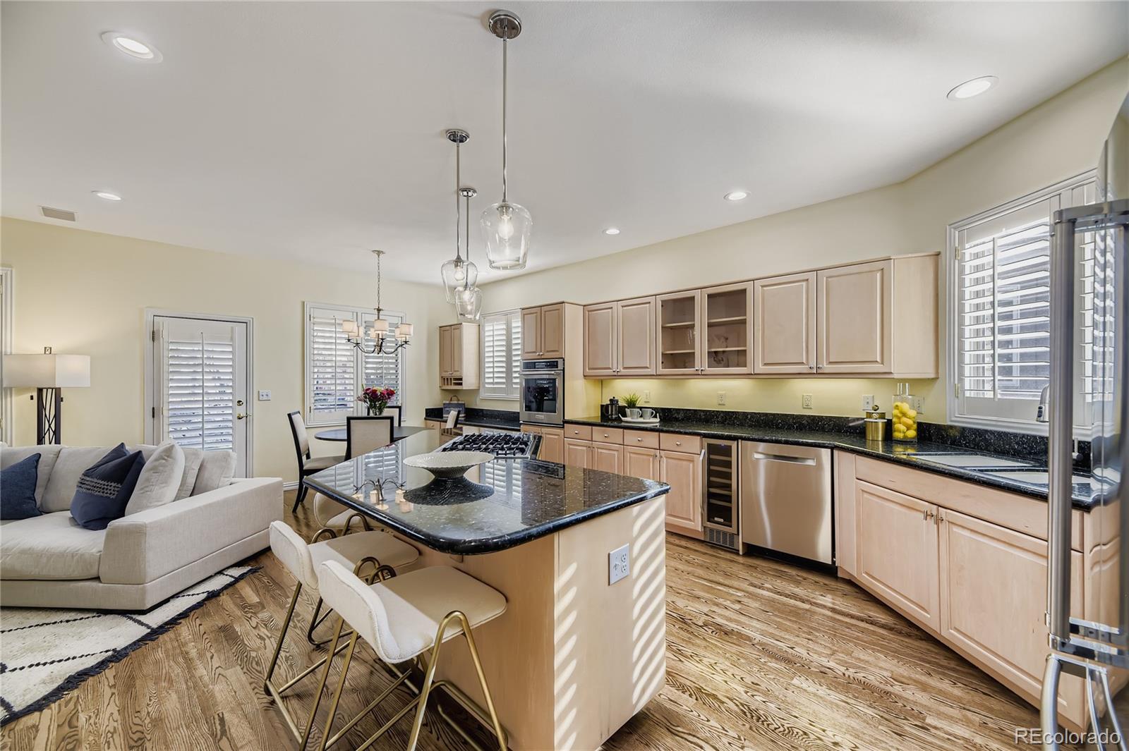 Greenwood Village, Colorado, 80121, United States, 4 Bedrooms Bedrooms, ,4 BathroomsBathrooms,Residential,Active,2009868