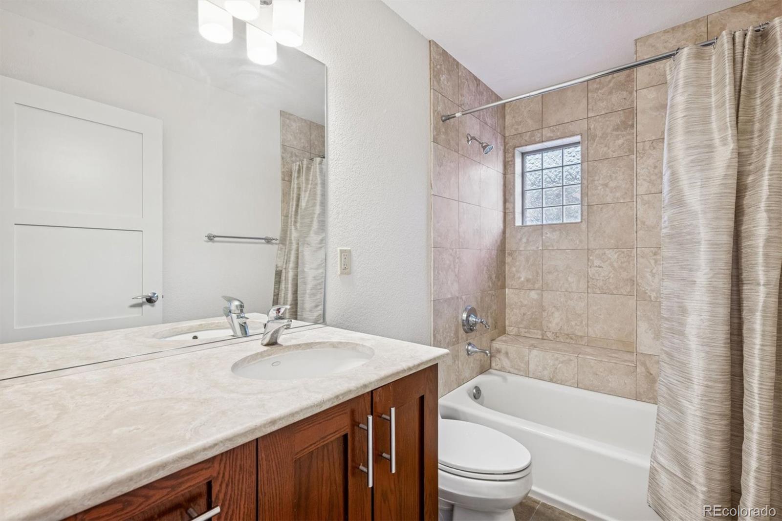 Denver, Colorado, 80209, United States, 3 Bedrooms Bedrooms, ,4 BathroomsBathrooms,Residential,Active,2045705