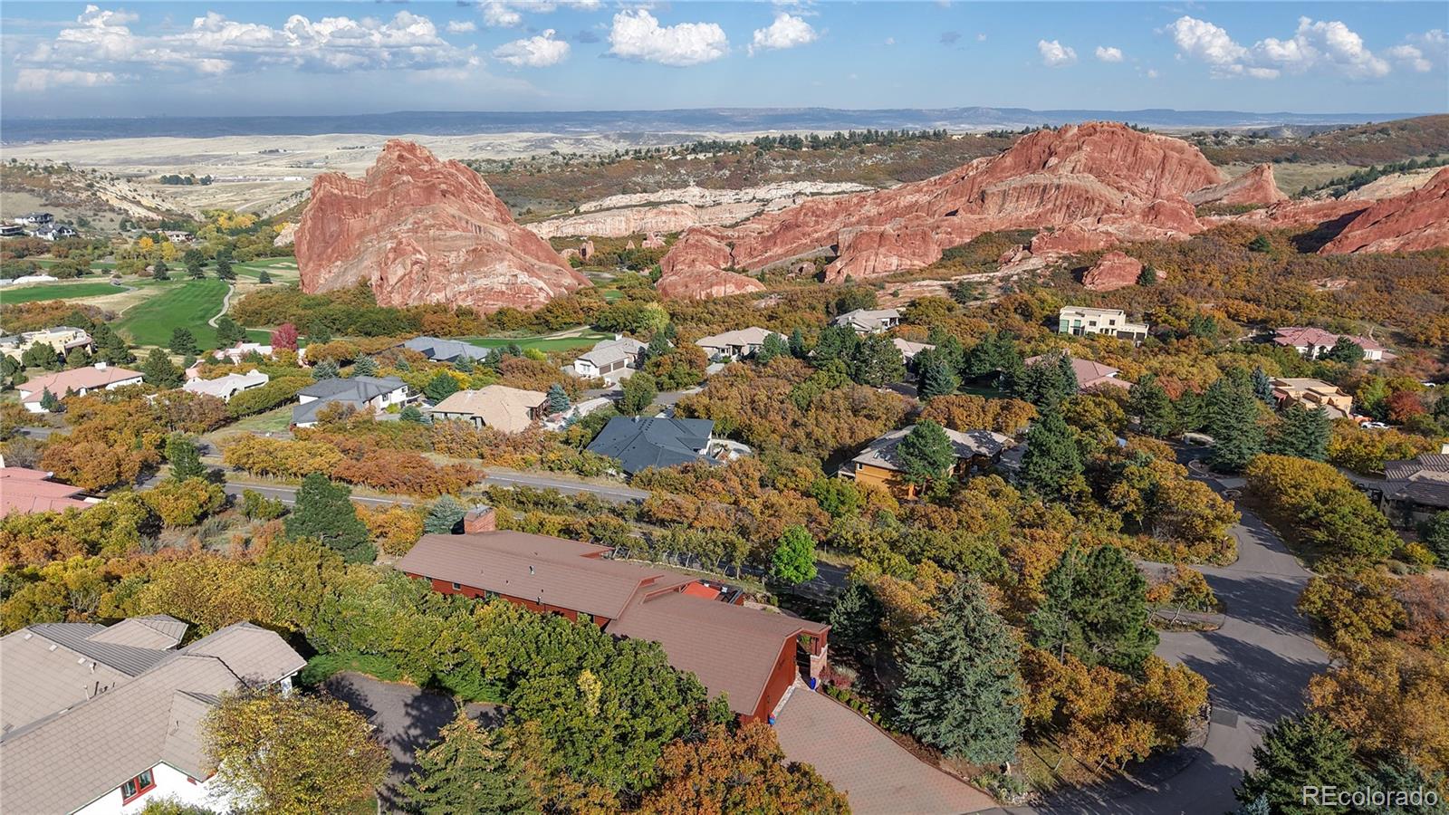 Littleton, Colorado, 80125, United States, 4 Bedrooms Bedrooms, ,5 BathroomsBathrooms,Residential,Active,2007000