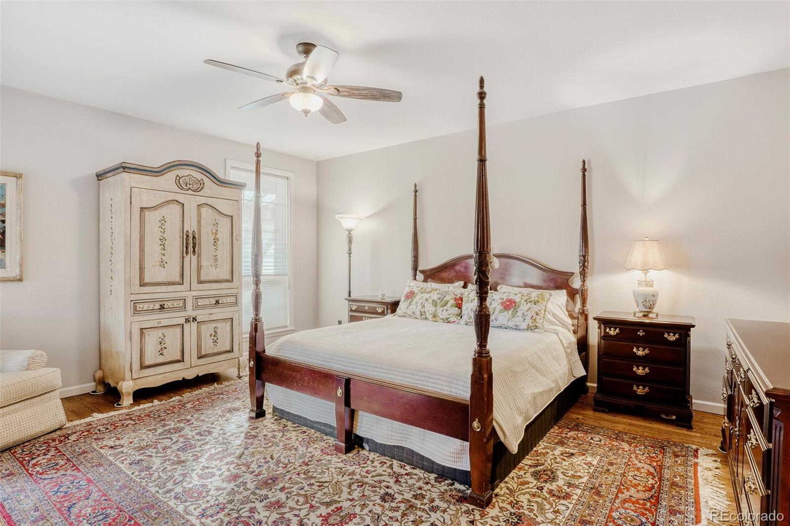 Denver, Colorado, 80210, United States, 4 Bedrooms Bedrooms, ,3 BathroomsBathrooms,Residential,Active,2017495