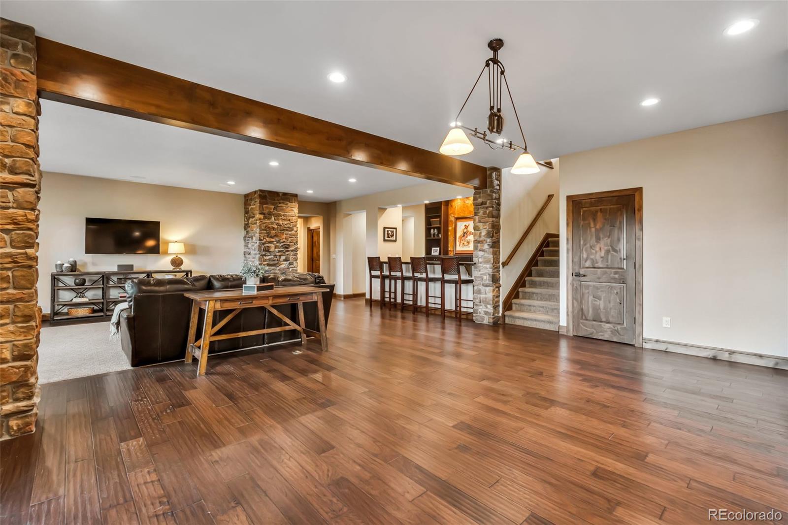 Elizabeth, Colorado, 80107, United States, 4 Bedrooms Bedrooms, ,6 BathroomsBathrooms,Residential,Contingent,2007099