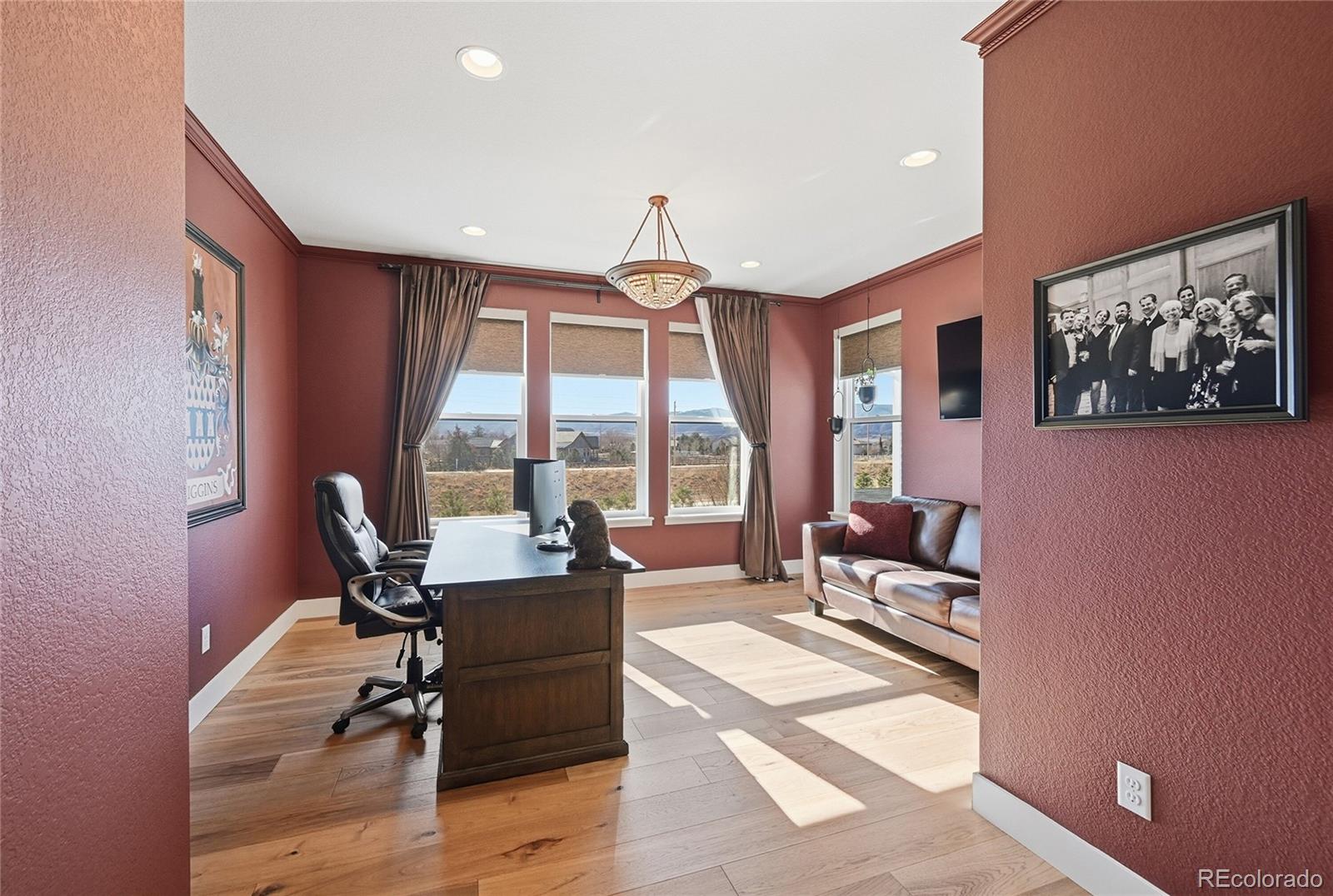 Littleton, Colorado, 80125, United States, 5 Bedrooms Bedrooms, ,7 BathroomsBathrooms,Residential,Active,2012467