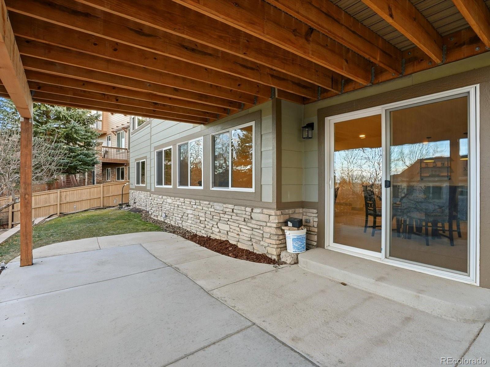 Highlands Ranch, Colorado, 80126, United States, 4 Bedrooms Bedrooms, ,3 BathroomsBathrooms,Residential,Active,2007002