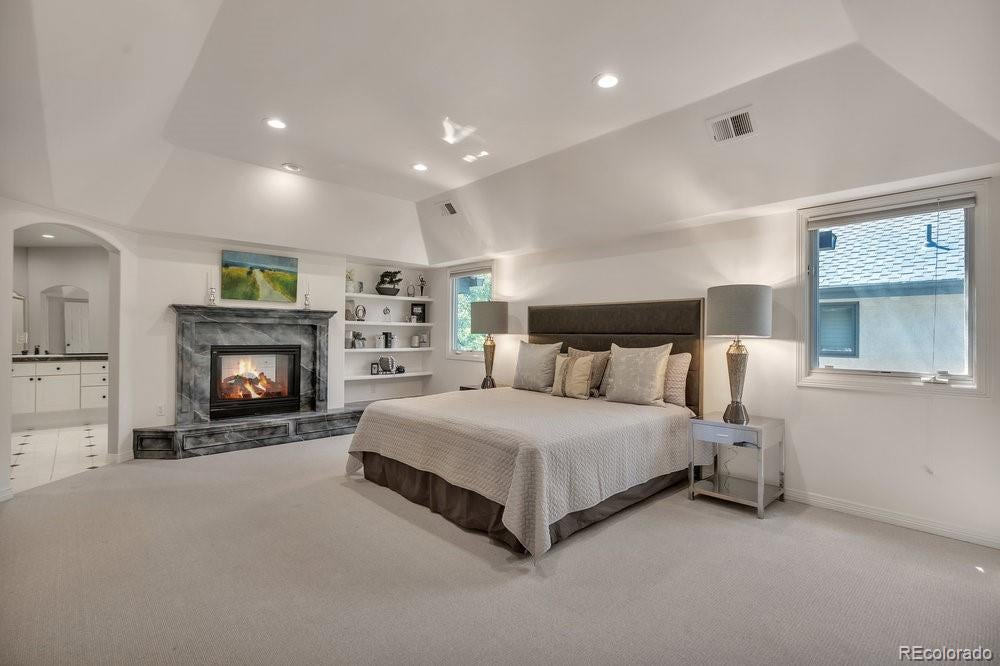 Denver, Colorado, 80209, United States, 3 Bedrooms Bedrooms, ,3 BathroomsBathrooms,Residential,Active,1914843