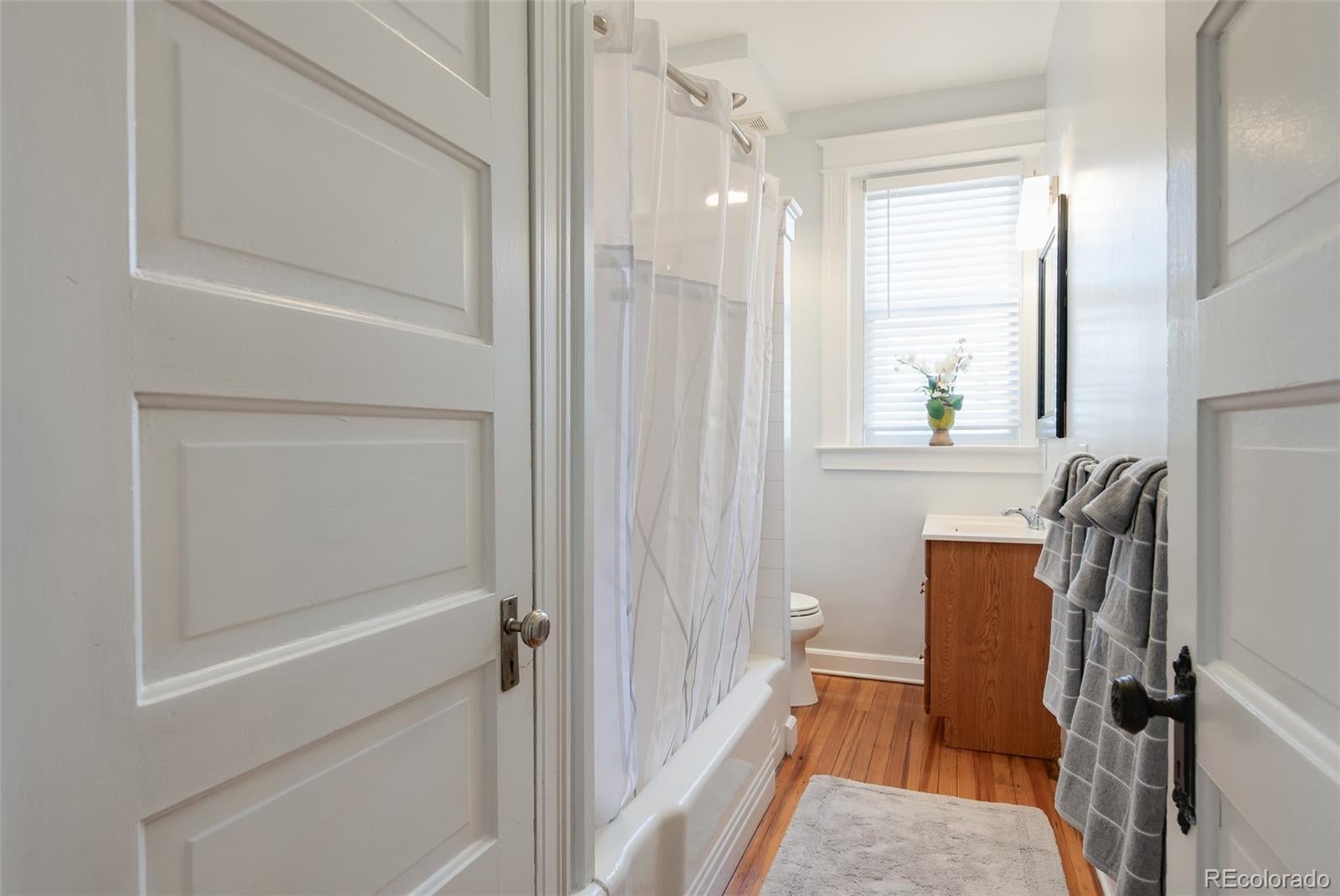Denver, Colorado, 80206, United States, 6 Bedrooms Bedrooms, ,3 BathroomsBathrooms,Residential,Active,1798154