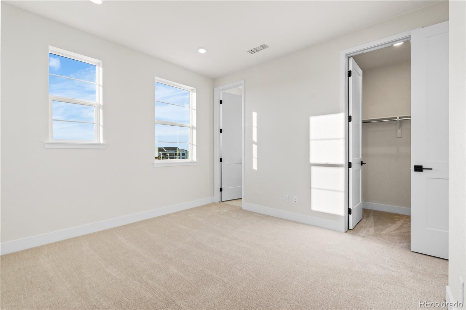 Castle Pines, Colorado, 80108, United States, 7 Bedrooms Bedrooms, ,7 BathroomsBathrooms,Residential,Active,2016708