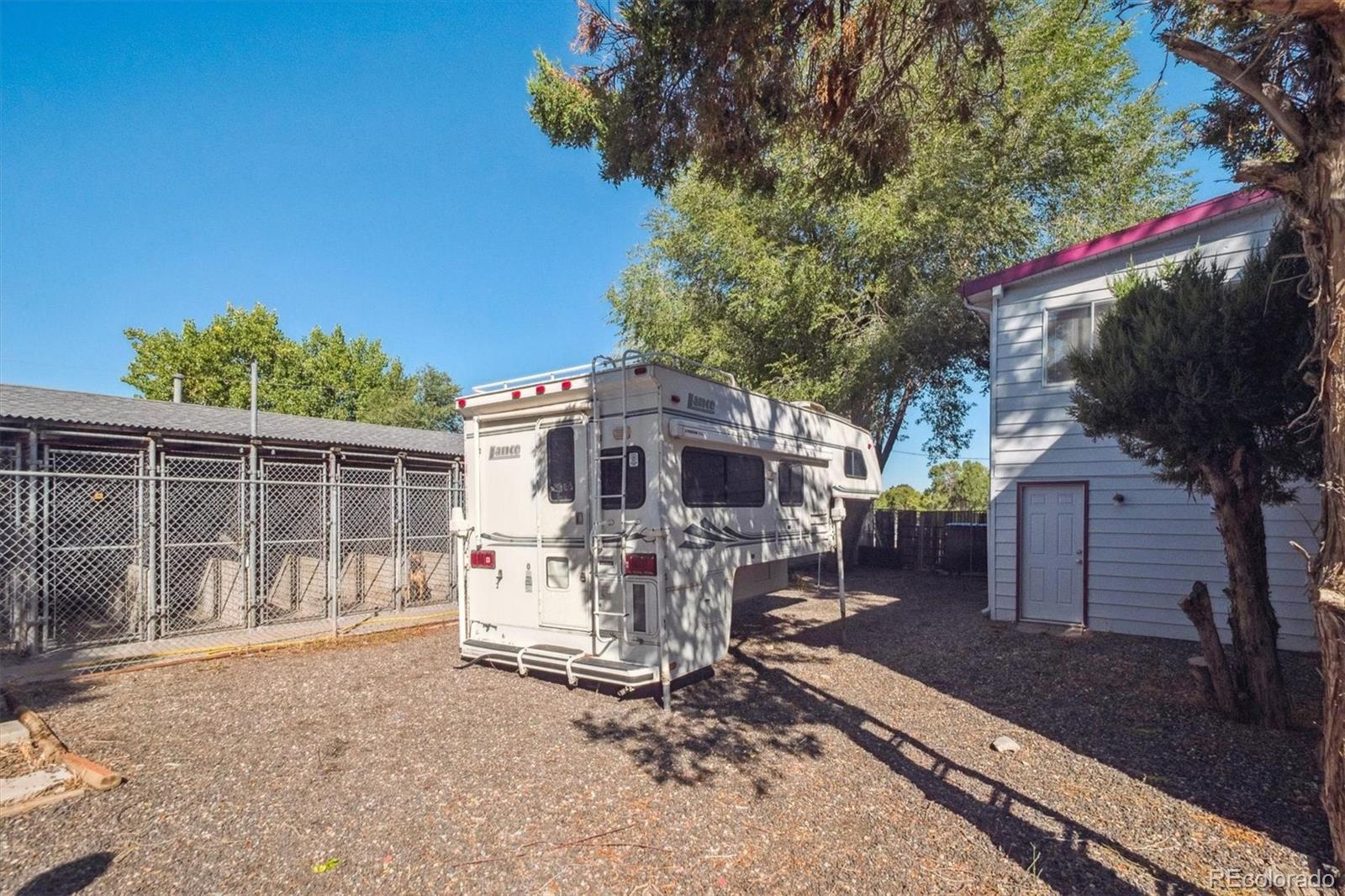 Lakewood, Colorado, 80227, United States, 3 Bedrooms Bedrooms, ,2 BathroomsBathrooms,Residential,Active,2043793