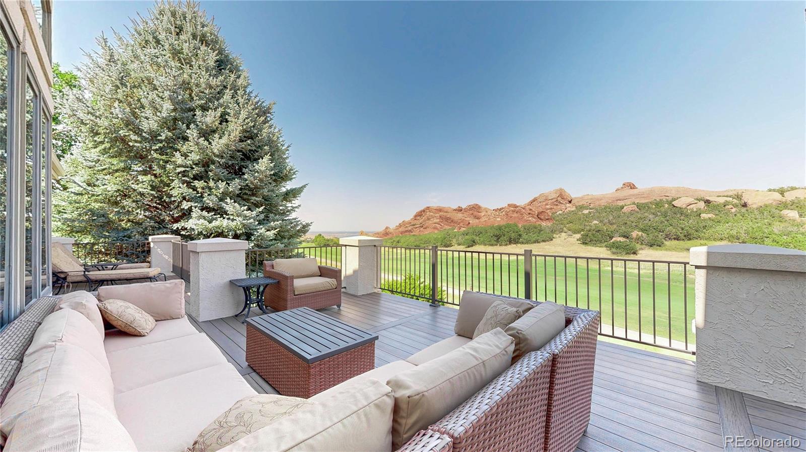 Littleton, Colorado, 80125, United States, 5 Bedrooms Bedrooms, ,4 BathroomsBathrooms,Residential,Active,1922552