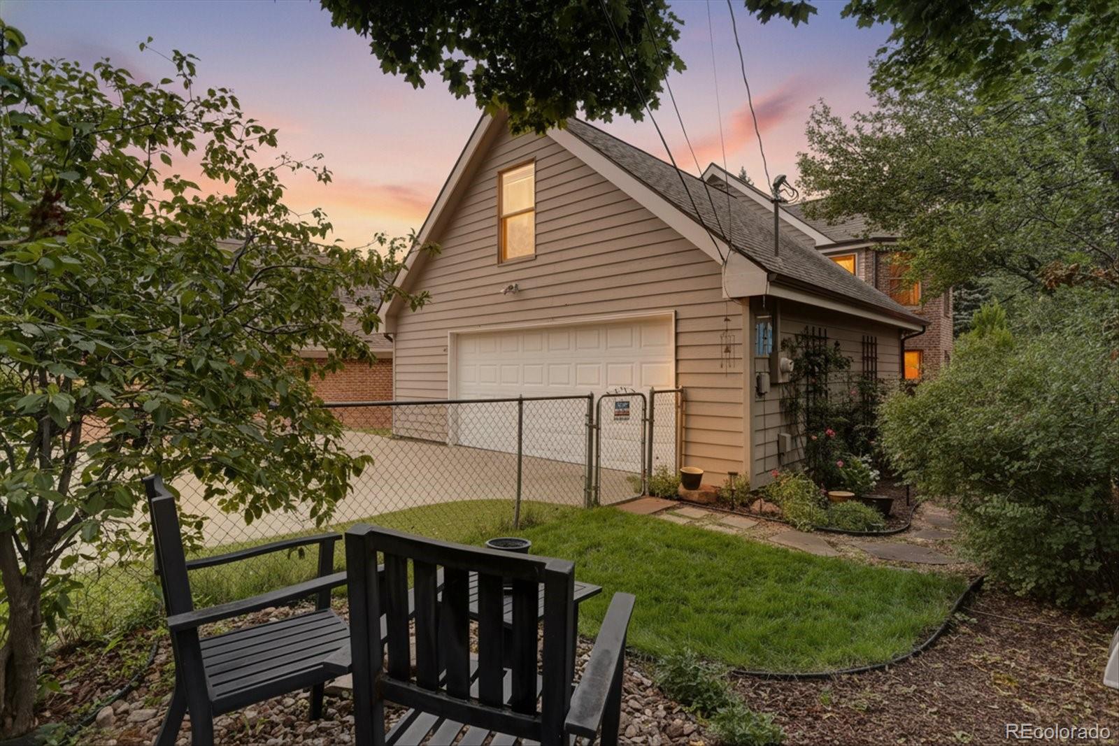 Boulder, Colorado, 80302, United States, 3 Bedrooms Bedrooms, ,4 BathroomsBathrooms,Residential,Active,2008273